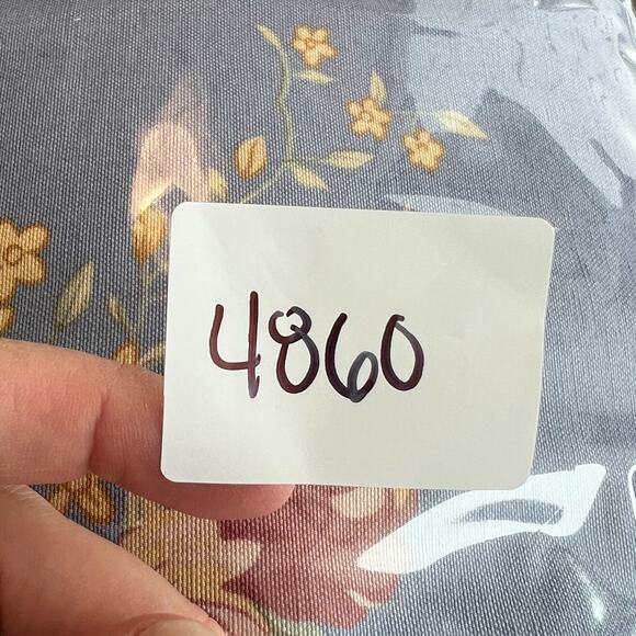 L.L. BEAN Women's Corduroy Collar Floral Barn Chore Jacket Size L - Picture 7 of 7